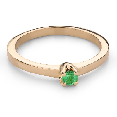 Engagement ring with gemstones "Emerald 50"